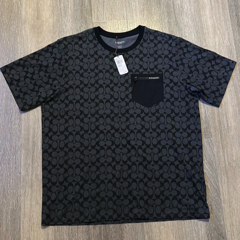 Coach Men's Short Sleeve Tee in Black and Gray